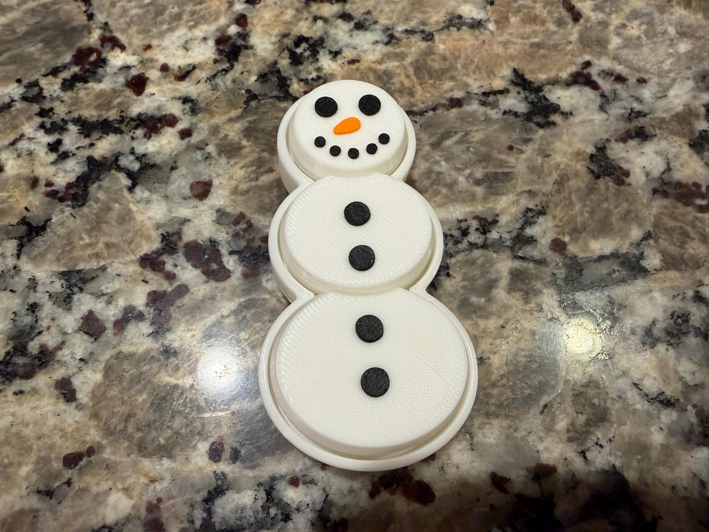 3D Printed Clicky Christmas Fidgets with Keyboard Switches