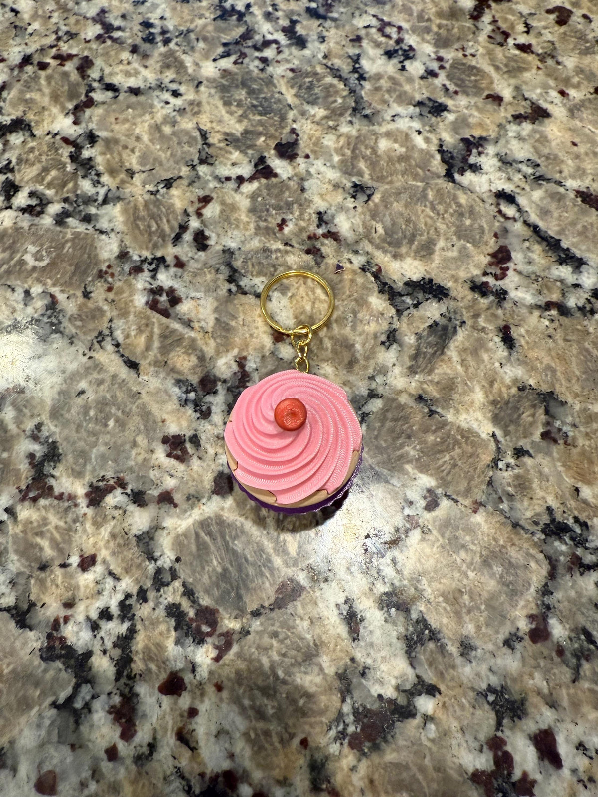 3D Printed Cupcake Clicker Keychain – Keyboard Switch Desk Toy