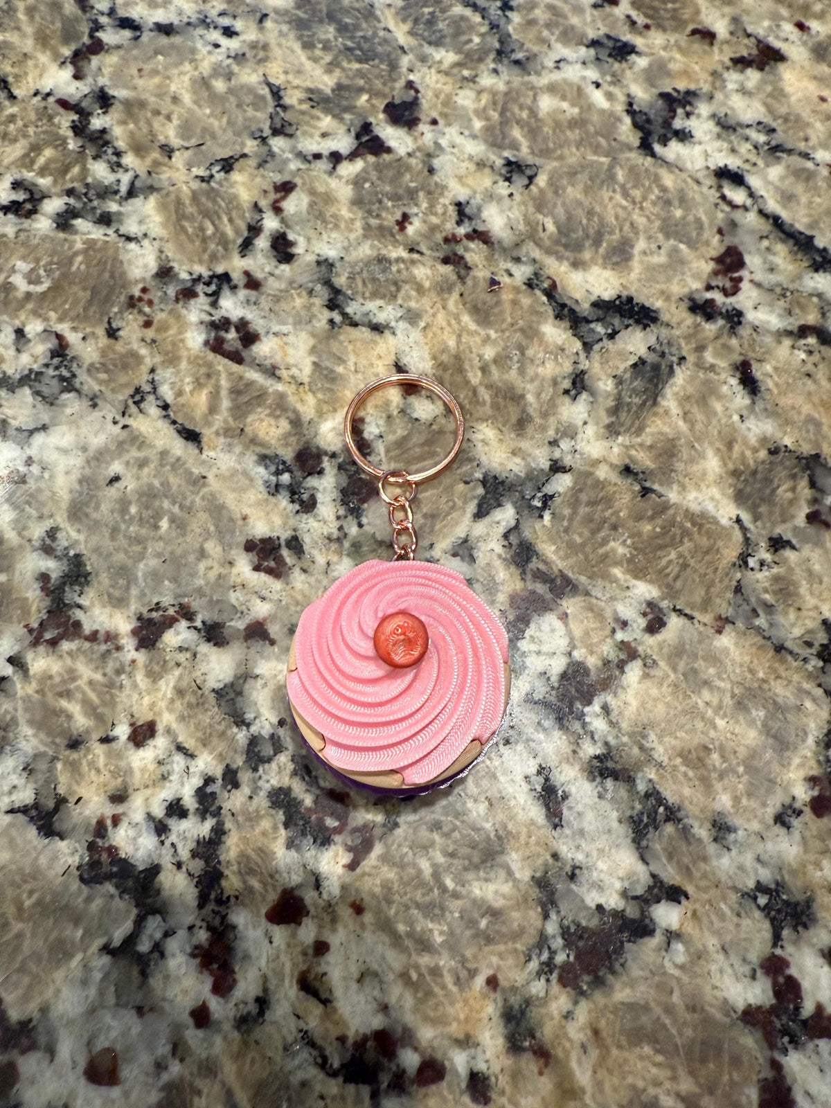 3D Printed Cupcake Clicker Keychain – Keyboard Switch Desk Toy