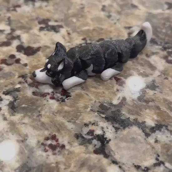 3D Printed Flexi Dog Fidget Toy – Articulated Desk Pet, Custom Breed Colors